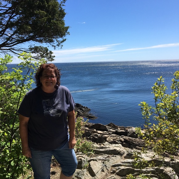 Meet your Posher, Dawn - Picture 4 of 5